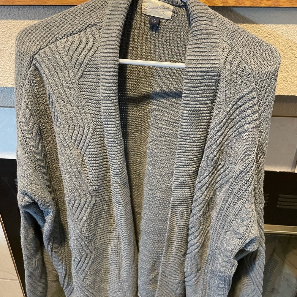 Grey cardigan